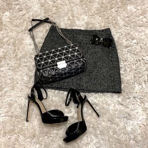 ✨ Like 🆕 Ladies Wool Black GAP Skirt ✨